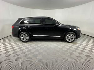 2022 Audi Q7 55 Premium Plus quattro AWD — thumbnail 1