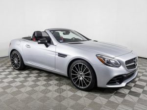 2019 Mercedes-Benz SLC 300 Convertible — thumbnail 1