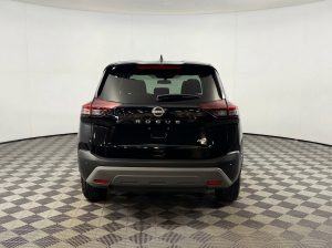2023 Nissan Rogue S AWD — thumbnail 2