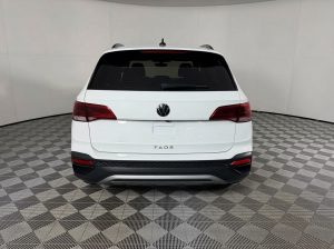 2023 Volkswagen Taos 1.5T S — thumbnail 2
