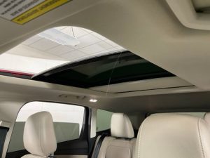 2019 Ford Escape Titanium — thumbnail 10