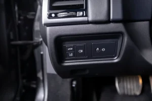 2021 Jaguar F-Type P300 RWD Coupe — thumbnail 10