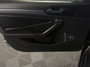 2023 Volkswagen Jetta 1.5T SE — thumbnail 11