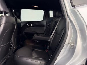 2024 Jeep Compass Latitude 4WD — thumbnail 13