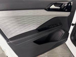 2023 Volkswagen Taos 1.5T S — thumbnail 13