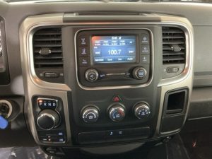 2019 Ram 1500 Classic SLT 4WD Standard Cab — thumbnail 15