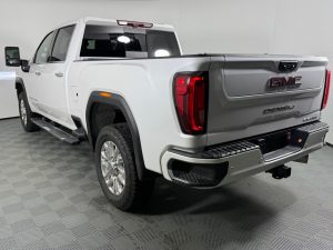 2023 GMC Sierra 2500HD Denali 4WD — thumbnail 3
