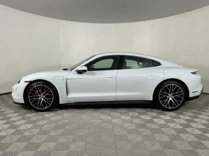 2020 Porsche Taycan 4S AWD Sedan — thumbnail 3
