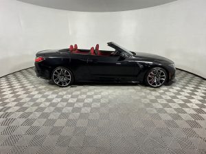 2022 BMW M4 Competition AWD Convertible — thumbnail 4