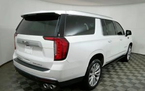 2024 GMC Yukon XL Denali 4WD — thumbnail 4