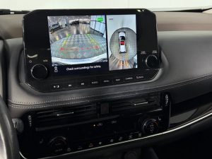 2023 Nissan Rogue SL — thumbnail 8