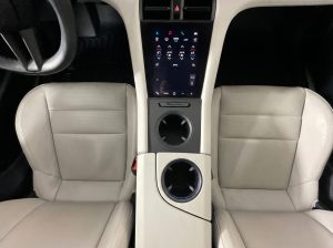 2020 Porsche Taycan 4S AWD Sedan — thumbnail 7