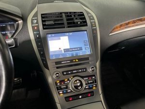 2019 Lincoln MKZ Hybrid Reserve I — thumbnail 9