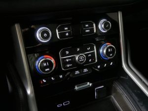 2024 GMC Yukon XL Denali 4WD — thumbnail 30